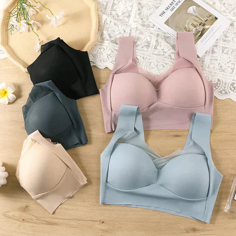 😍🔥Daily Comfort Extra Soft-Supportive Padded Wireless Bra 🔥 ( Pack of 3 )