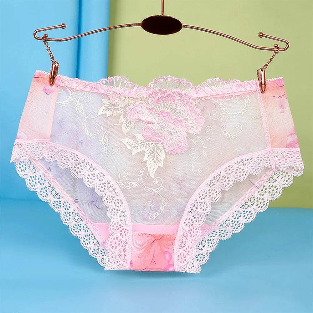 😍🔥Luxurious Beautiful Lace Panties For Women😍🔥